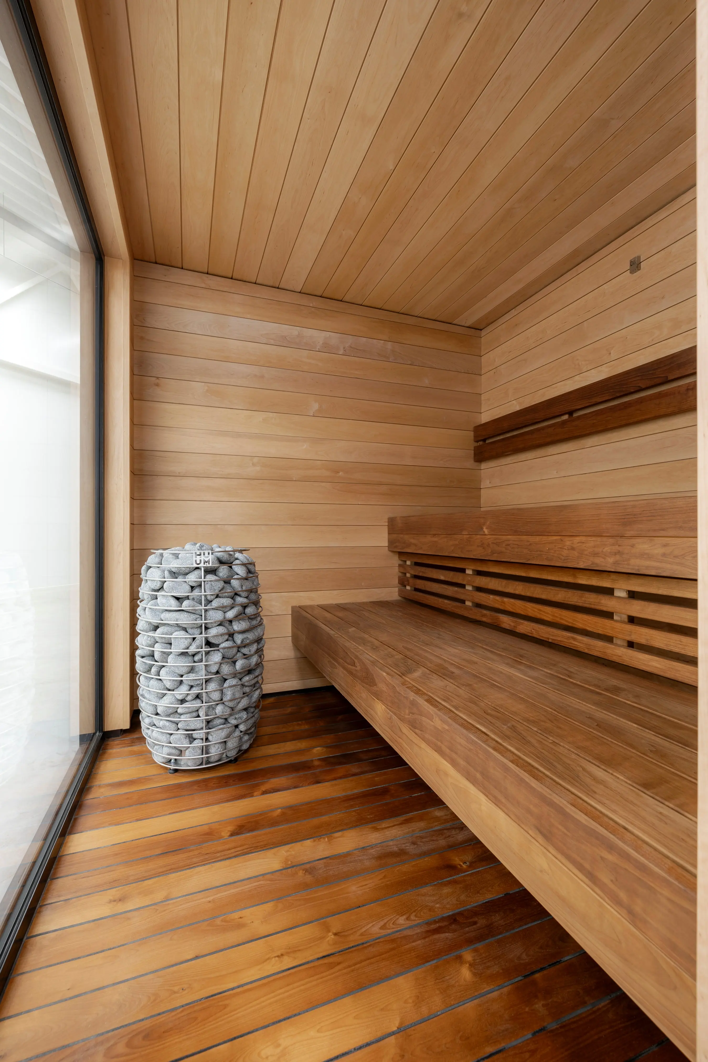 Peesta - Luxury Modern Sauna - Image 14